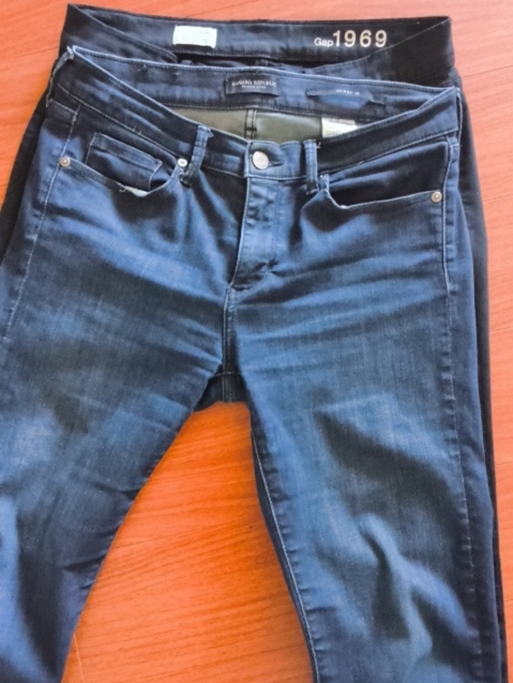 Lot Of 2 Banana Republic Premium Denim Skinny Jean Dark Blue 28 & Gap Black Jean